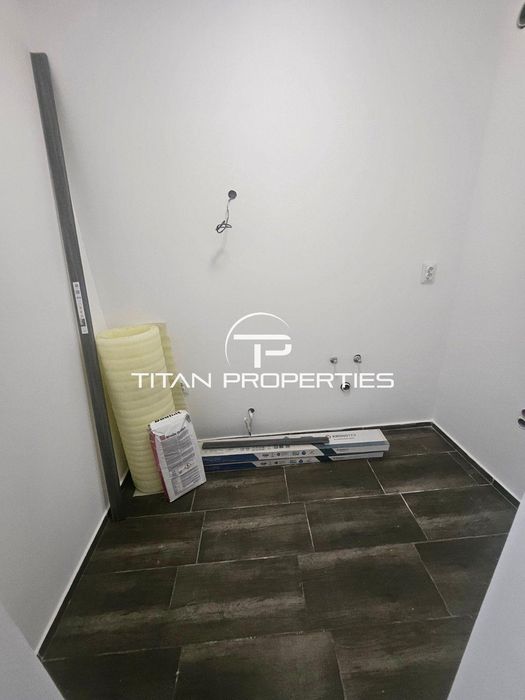 Ключ в Агенцията! Офис, под наем, жк Възраждане