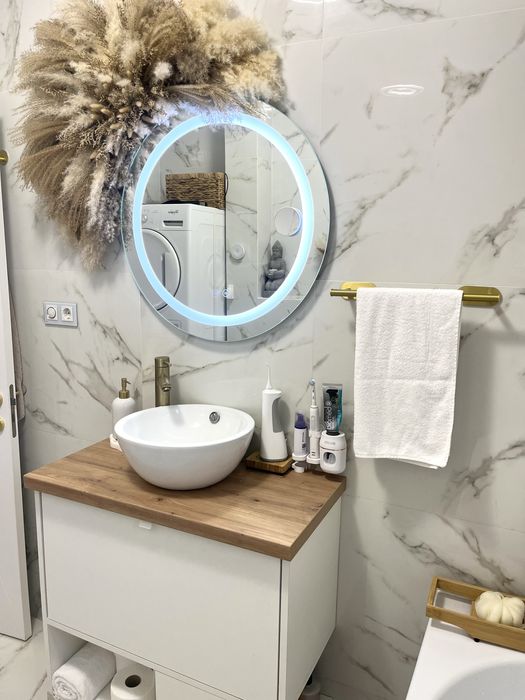 Apartament cu 2 camere, ultrafinisat, la cheie + terasa de 9 mp