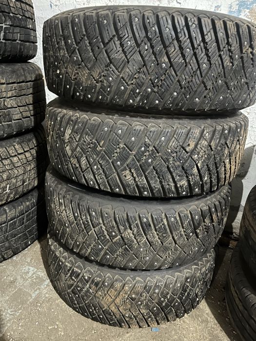 Шина 215/60/17  3компелкт