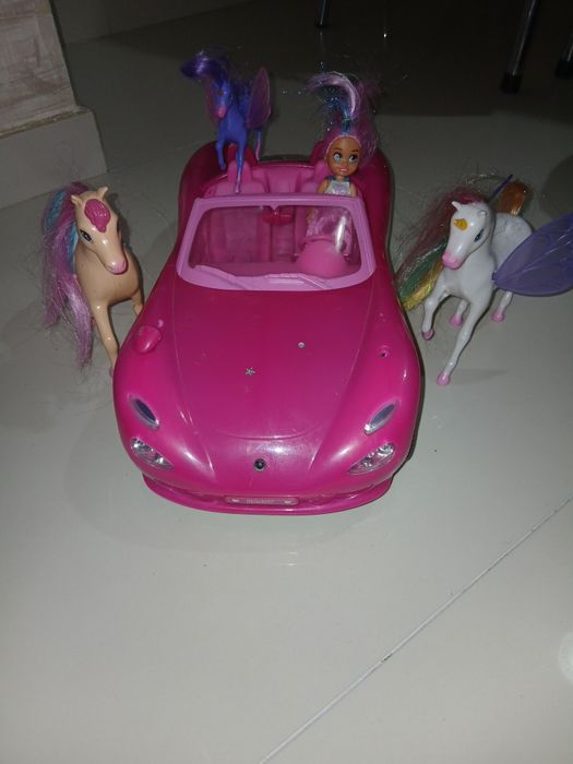 Masina Pink pentru fete.
