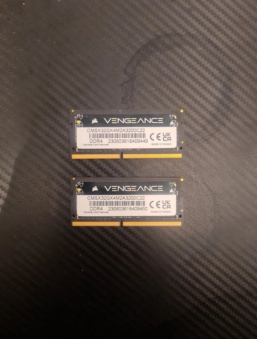 Corsair Vengeance,  2x 16GB, DDR4 pentru laptop