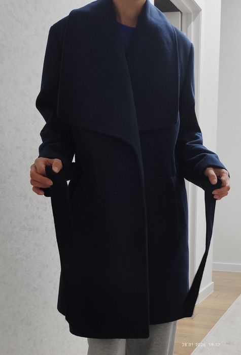 Продам пальто катон!