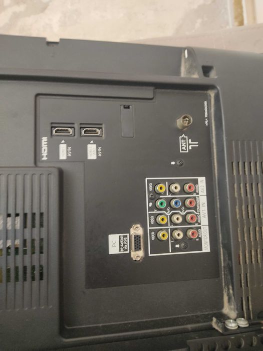 Продам плоский телевизор Panasonic.,Не смарт