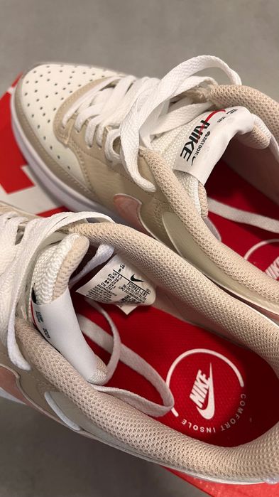 Дамски кецове Nike