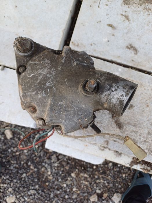 Продавам Алтернатор за Нива