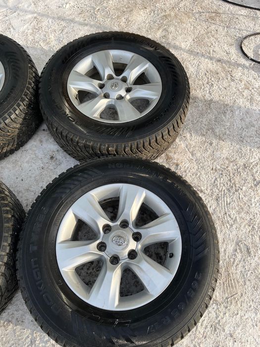 Диски с Шинами  р17  от Прадо