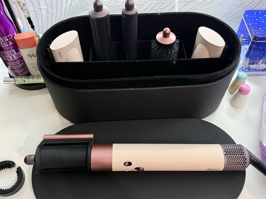 Dyson стайлер Корея