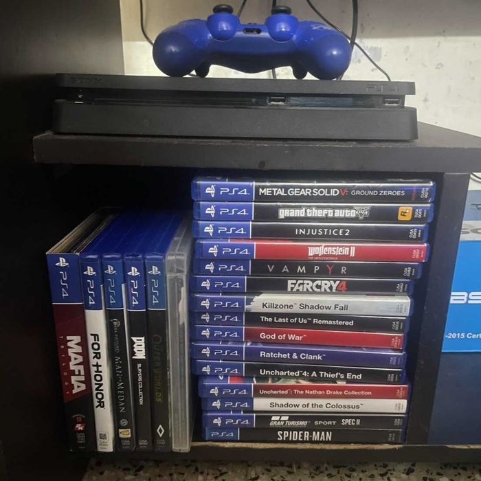 Mai Bun ca PS5 Playstation 4 Slim 1Tb Modat