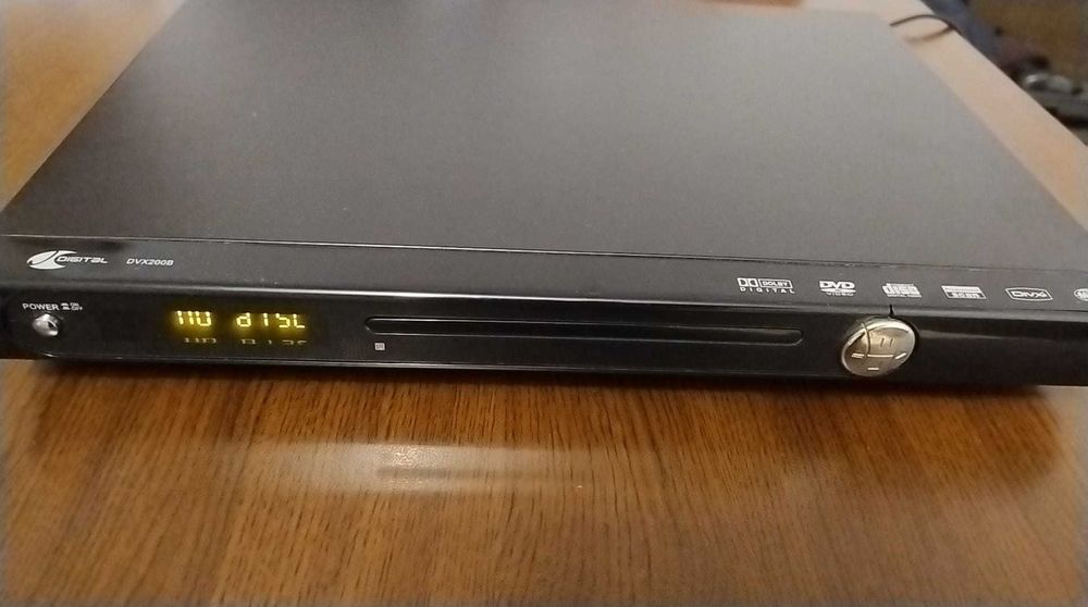 DVD playere Digital DVX 200B si E-Boda DVX 575USB