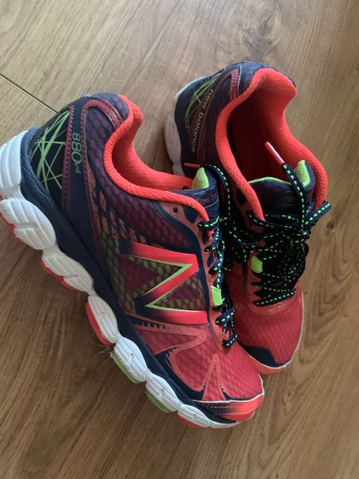 Дамски маратонки Neu Balance 37 номер