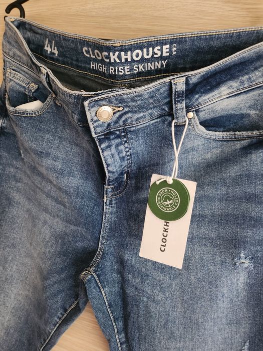 Blugi ClockHouse