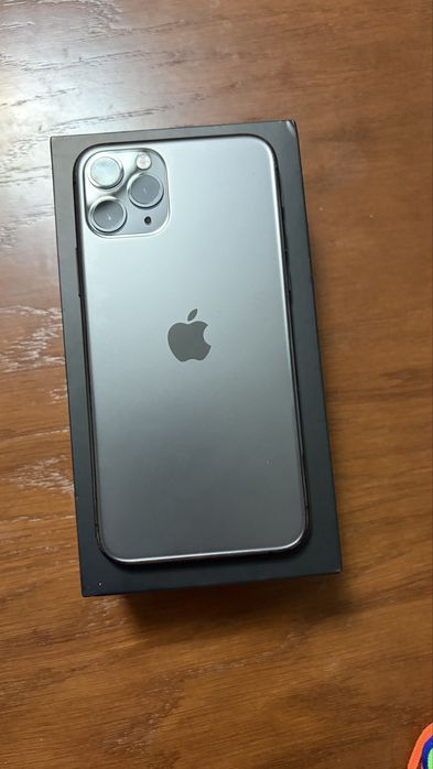 Продам Iphone 11 Pro