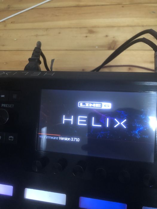 Line 6 HELIX Floor