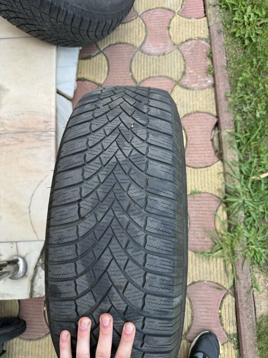 Roti SUV cu anvelope iarna 235/65/17