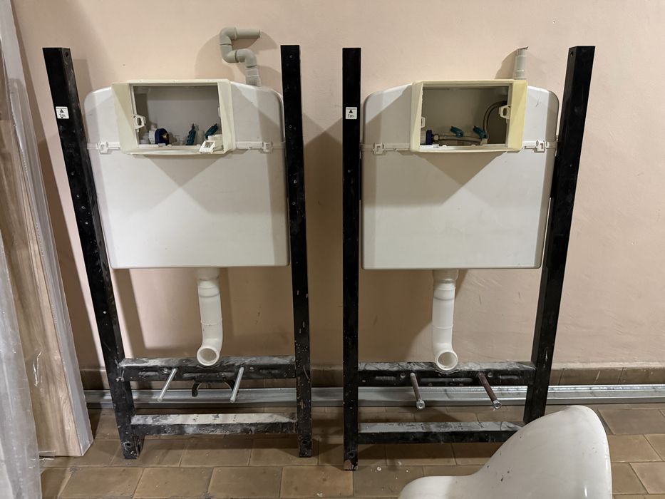 Структура за вграждане с тоалетна чиния 2бр