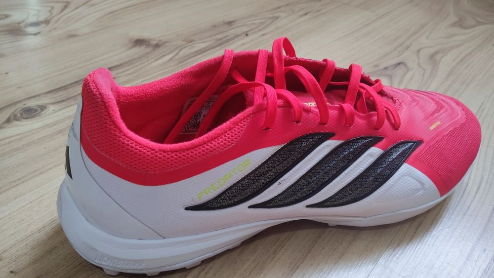 Стоножки Adidas PREDATOR TF  43⅓ номер закупени от Sport Depot