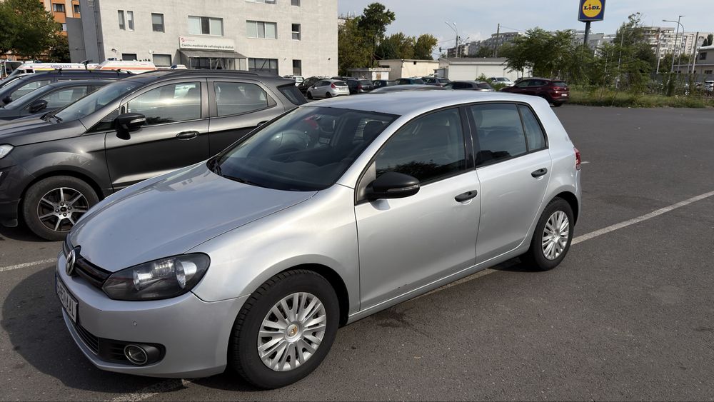 VOLKSWAGEN Golf 2010 — imagine 2