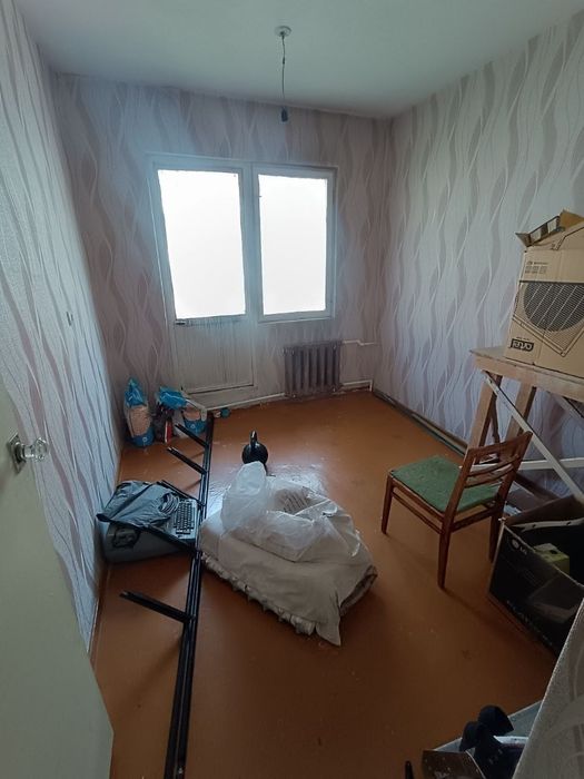 Продается своя квартира на 4 квартале 4 этаж