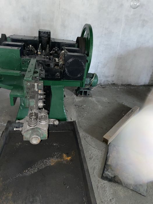 Masini productie cuie-fabrica completa