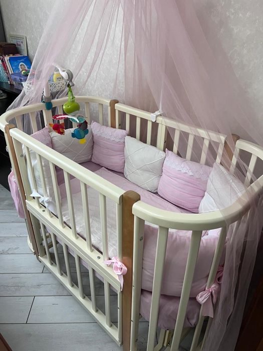 Детский кровать маньеж