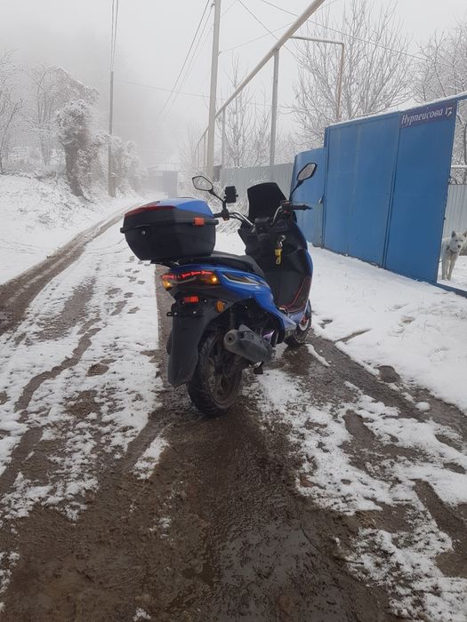 продам Макси мопед