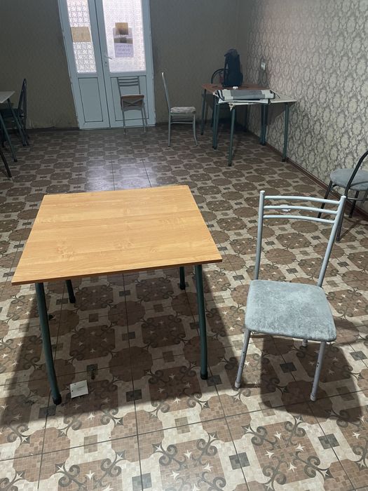 Стол стуля кафеге