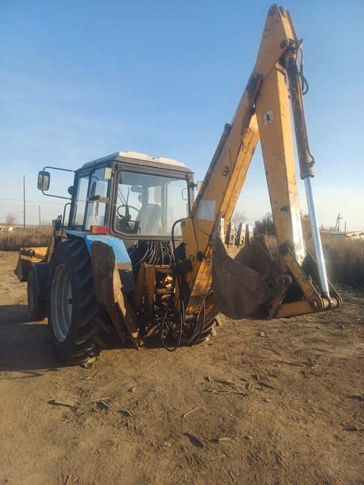 Продам мтз920 эксковатор