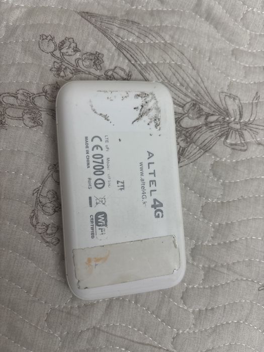 Продам карманный роутер altel