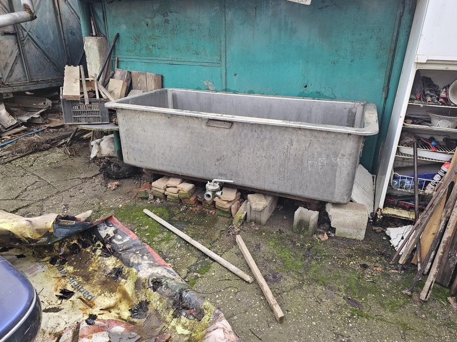 Cada / bazin 1000 litri din inox alimentar cu vana inox