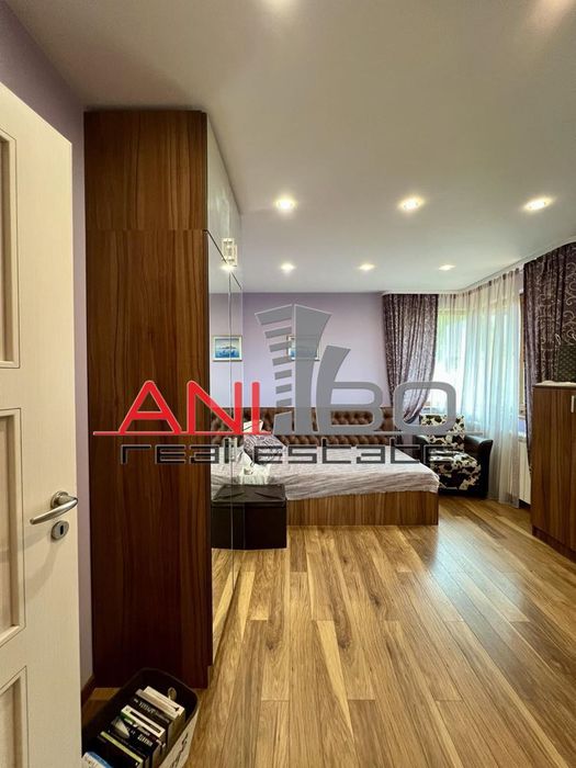 Продава се Къща в с. Панчарево, Област София-град - 330 кв.м за 2879 €/кв.м - Снимка #8