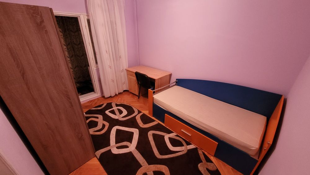 Apartament zona 300 genesys.