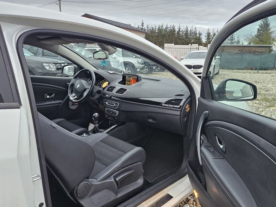 Renault Megane Bose / FaceLift 2014.10 /1.5 dci