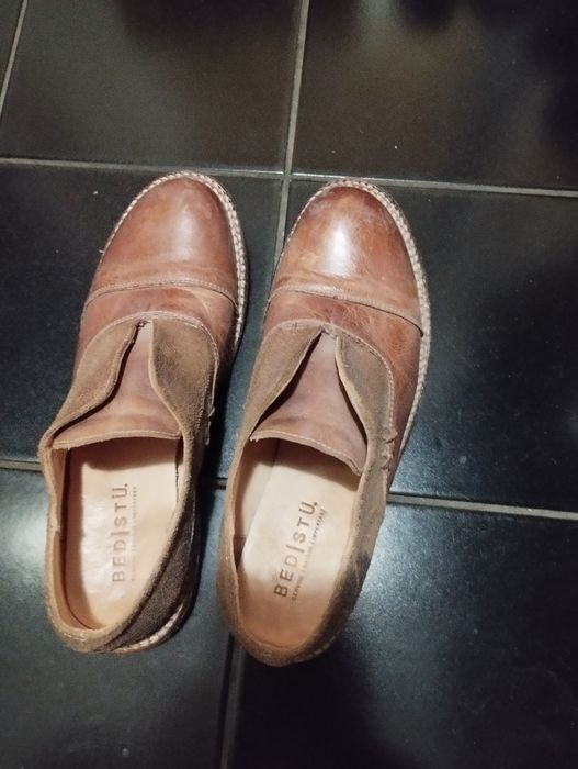 Pantofi damă. Piele față și talpă.
