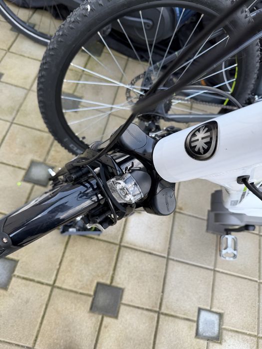 Bicicleta electrica Bosch 2 baterii  Frane Magura