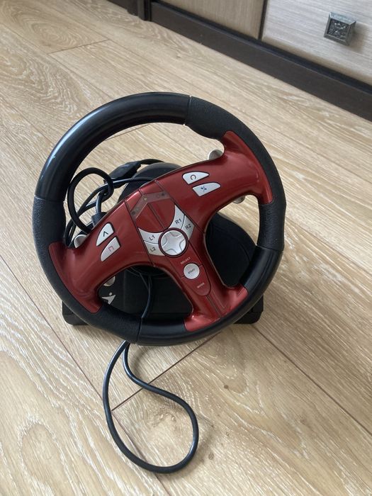 Игровой руль Genius