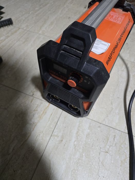 Сварочный аппарат