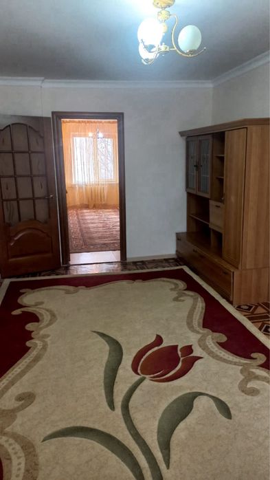 Сдаю 2 комнатную квартиру