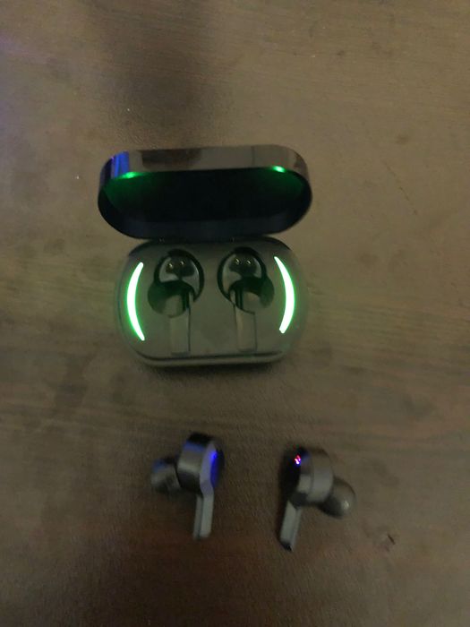 Безжични слушалки