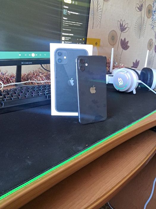 Продам Iphone 11
