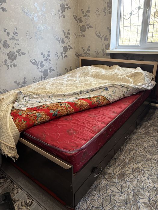 Спальная кровать, 2 местный
