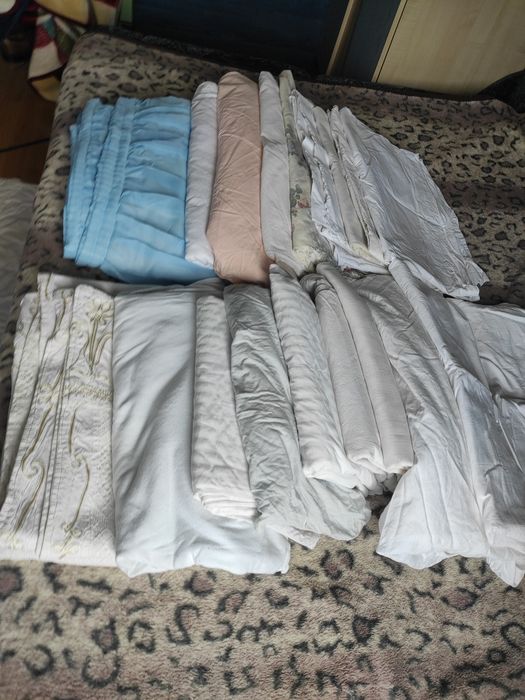 C earșafuri, cearceafuri, fețe de pat, diferite modele, diferite mărim