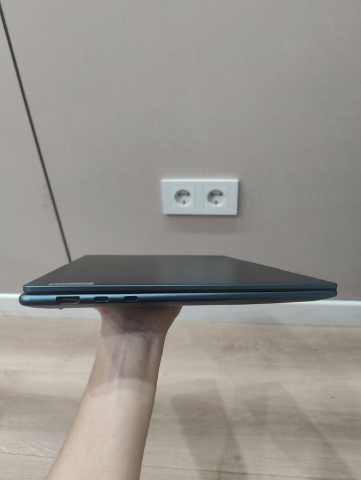 Lenovo yoga pro 7 14s oled