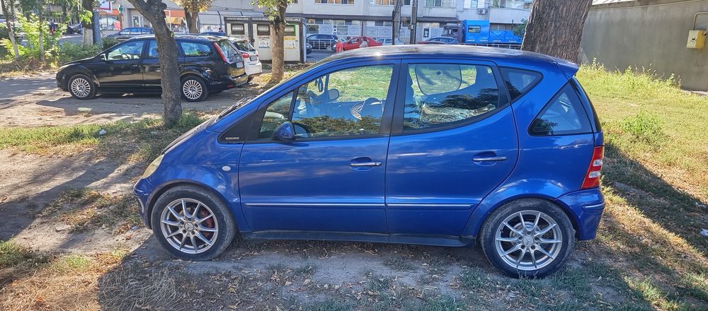 Vând Mercedes clasa A160