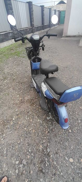 Продаю скутер Leopard