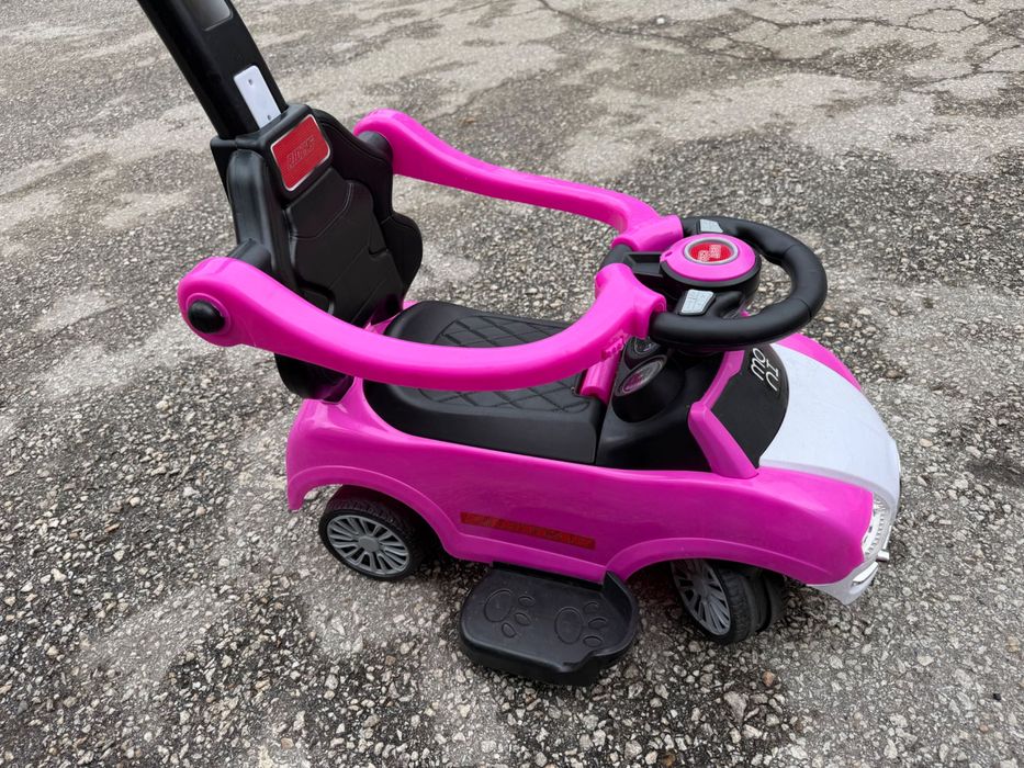 Детска количка бутаща се