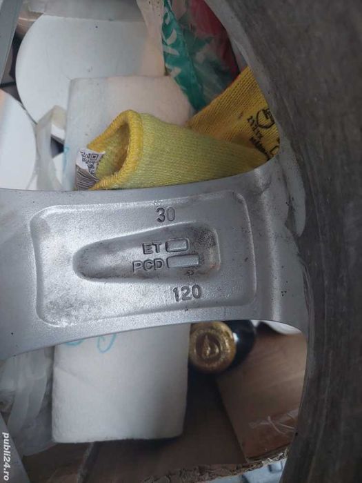 Roti cu senzori si jante pe 18 BMW, cauciucuri DOT 09.2022