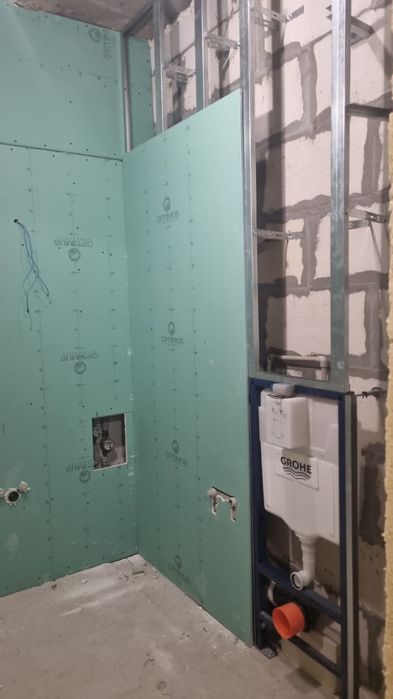 Инсталляция Сантехника