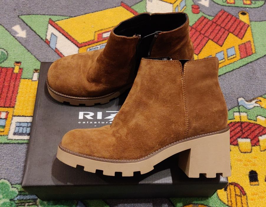 Ghete/botine Rizzoli, măr 36