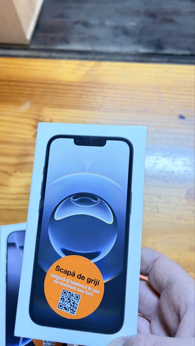 Iphone 16e sigilat black