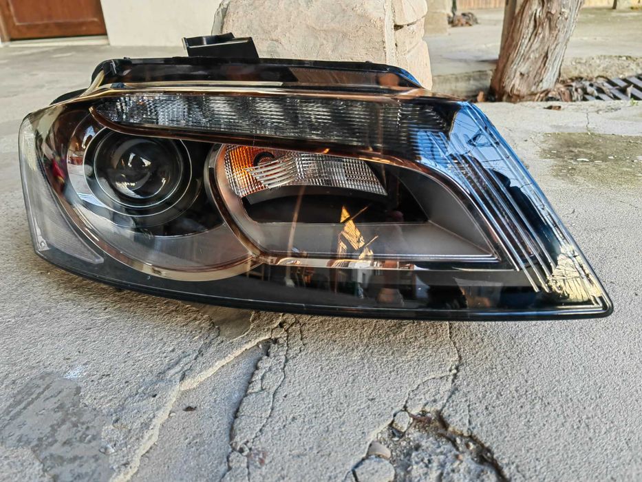 Фар Audi A3 8P Bi-Xenon LED десен / Фар Ауди А3 8П Ксенон НОВ